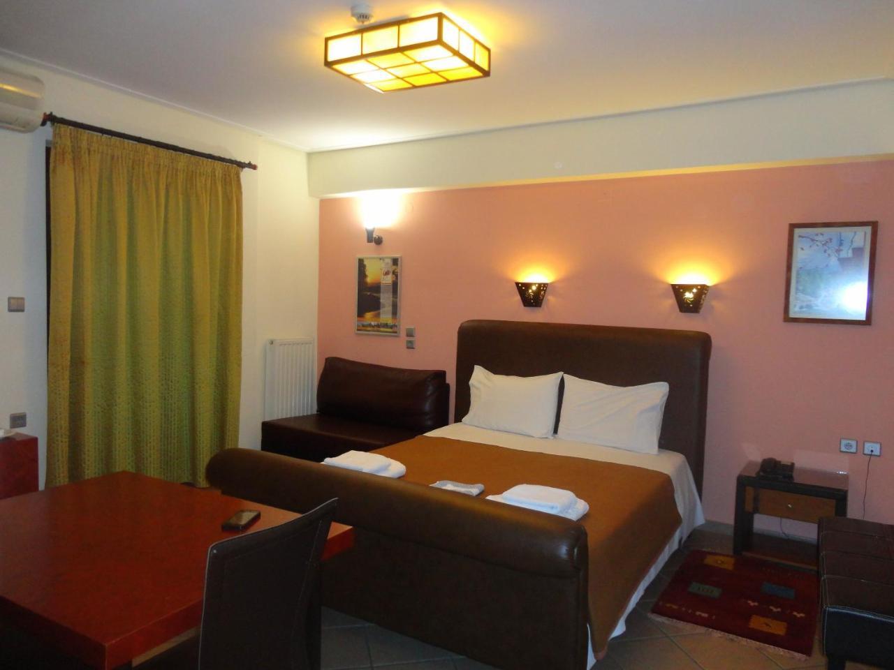 Lirio Guest House 马克拉科米 外观 照片