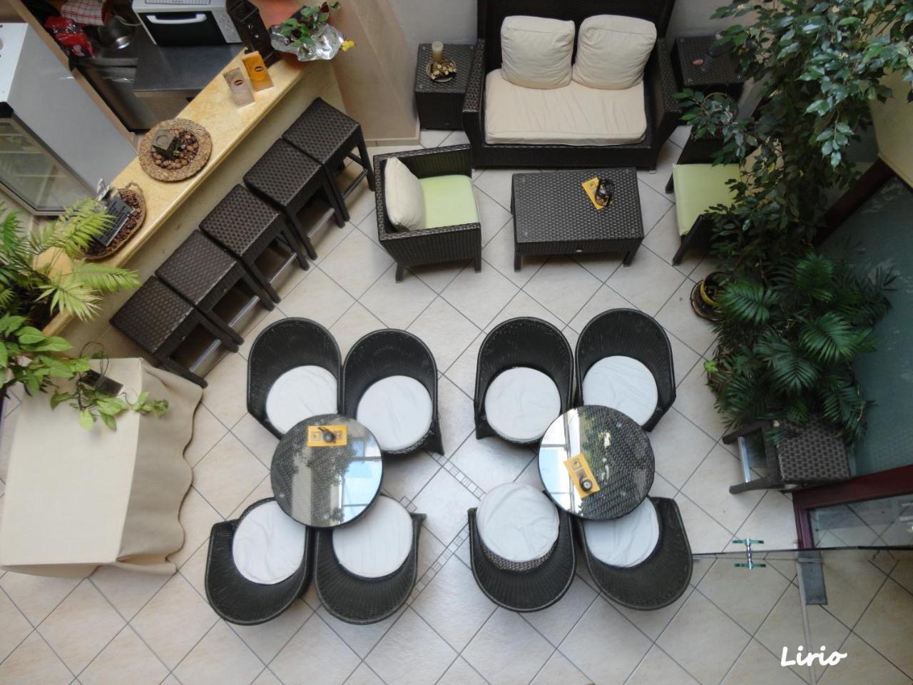 Lirio Guest House 马克拉科米 外观 照片